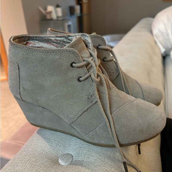 ✨Toms Desert Wedge Booties - Picture 4 of 8